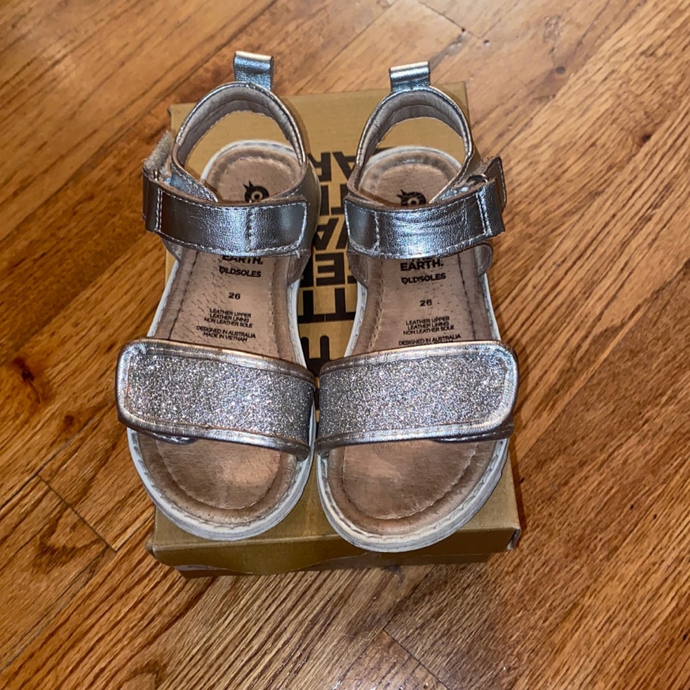 Old soles solver glitter sandals size 26 9.5